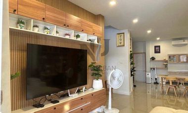 Casa en venta de 4 habitaciones en Bang Lamung, Chonburi