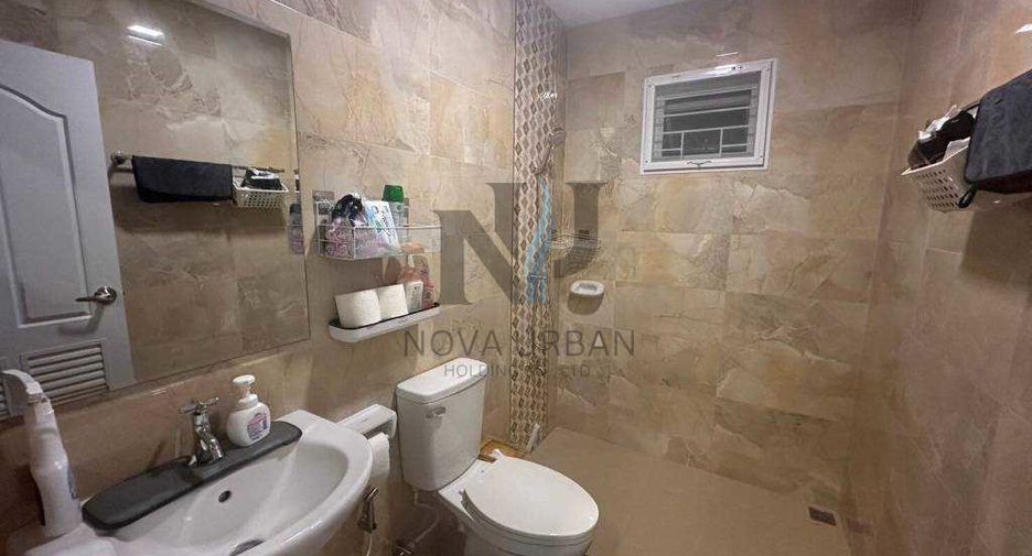 Casa en venta de 4 habitaciones en Bang Lamung, Chonburi