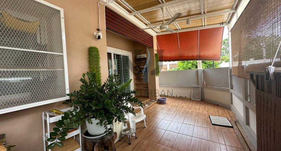 Casa en venta de 4 habitaciones en Bang Lamung, Chonburi