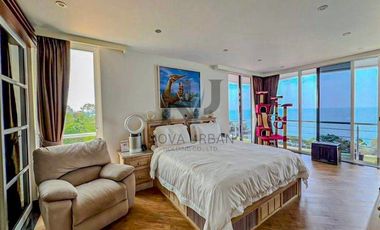 For sale 3 bedrooms condo in Na Jomtien, Pattaya