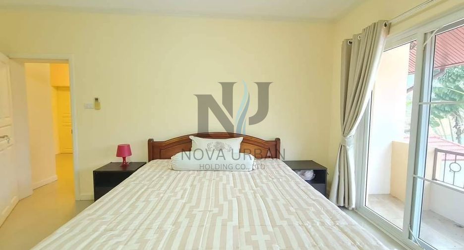 For sale 4 bedrooms villa in Sattahip, Chonburi
