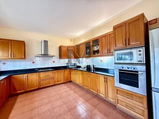 Villa en venta de 4 habitaciones en Bang Saray, Pattaya