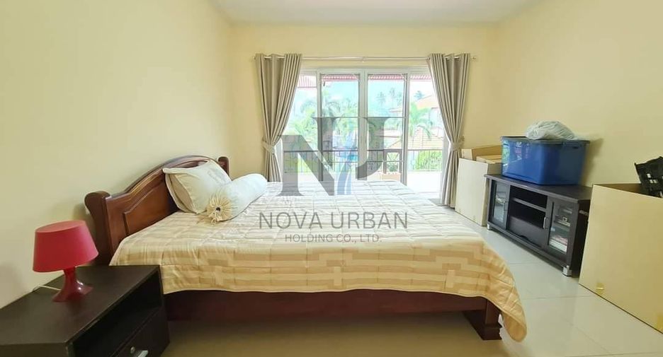 For sale 4 bedrooms villa in Sattahip, Chonburi