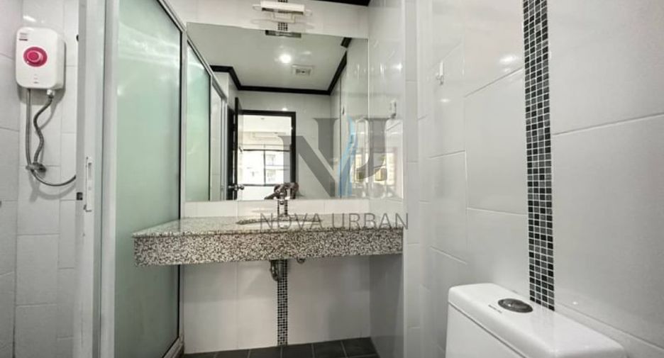 For rent and for sale 1 bed condo in Bang Lamung, Chonburi