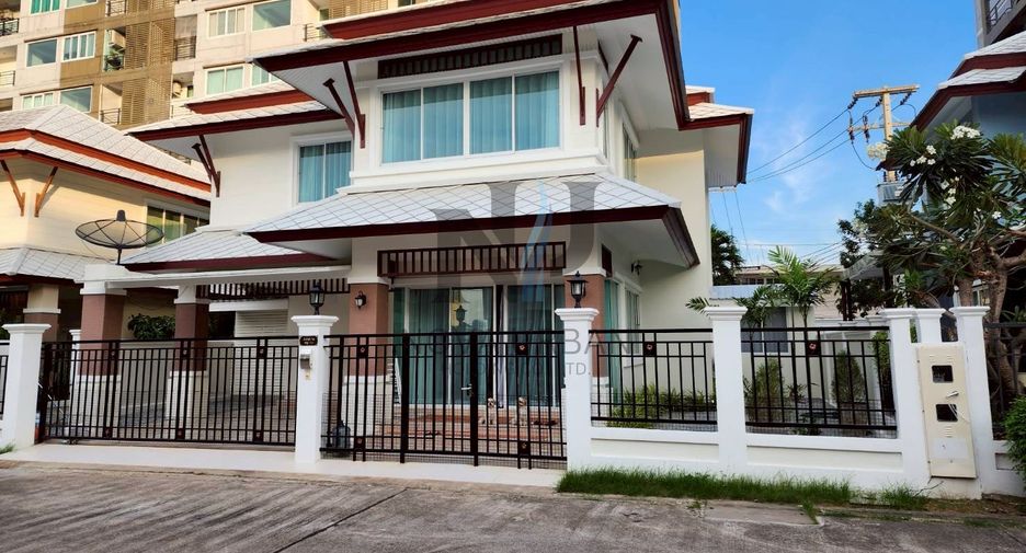 For rent 4 bedrooms house in Bang Lamung, Chonburi