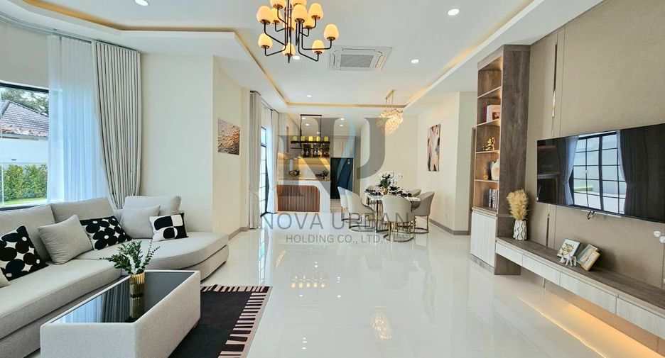 For sale and for rent 4 bedrooms villa in East Pattaya, Pattaya