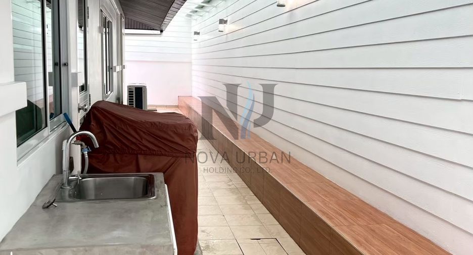 Casa en alquiler y en venta de 3 habitaciones en East Pattaya, Pattaya