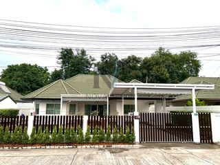 Casa en alquiler y en venta de 3 habitaciones en Bang Lamung, Chonburi
