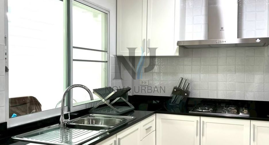 Casa en alquiler y en venta de 3 habitaciones en East Pattaya, Pattaya
