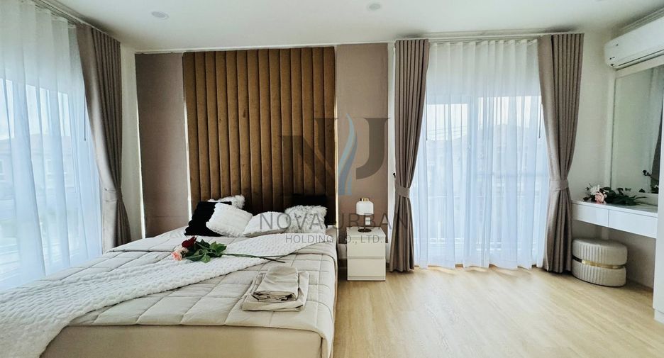 For sale 3 bedrooms house in Bang Lamung, Chonburi