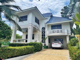 For sale 3 bedrooms house in Bang Saray, Pattaya