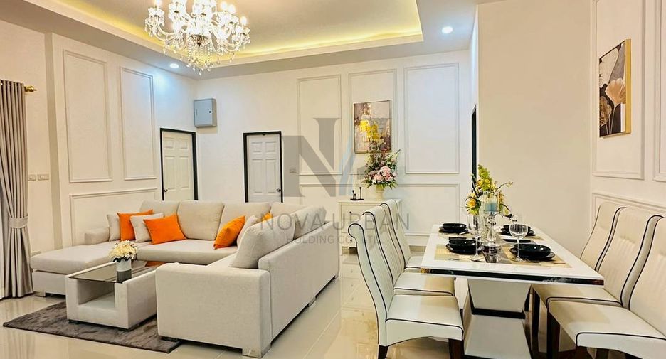 For sale 3 bedrooms villa in East Pattaya, Pattaya