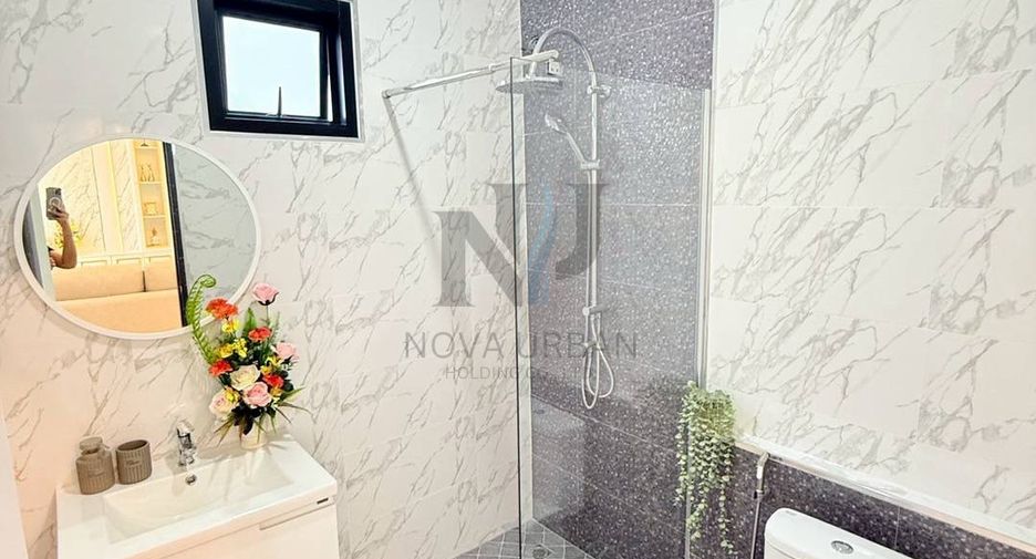 For sale 3 bedrooms villa in East Pattaya, Pattaya