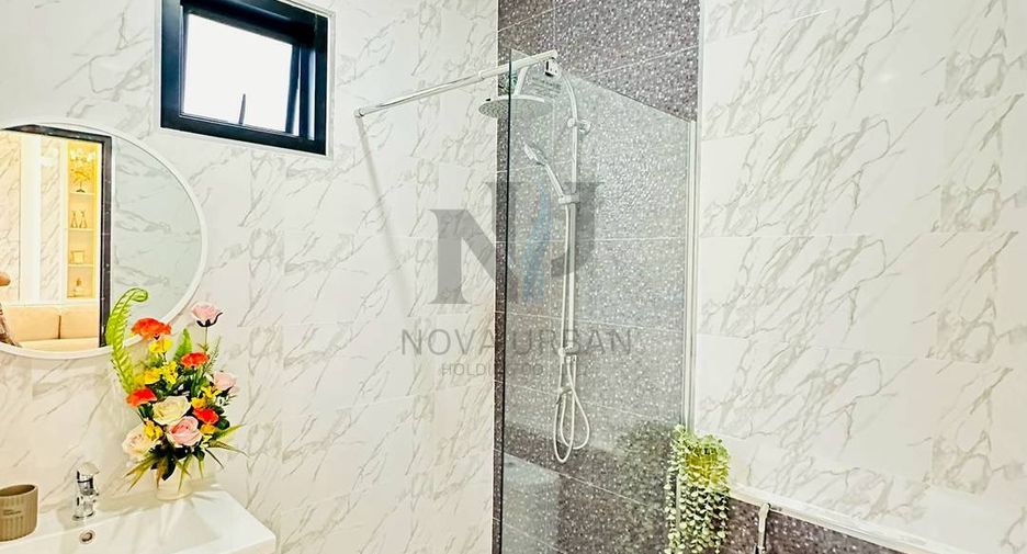 For sale 3 bedrooms villa in East Pattaya, Pattaya