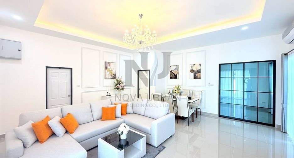 For sale 3 bedrooms villa in East Pattaya, Pattaya