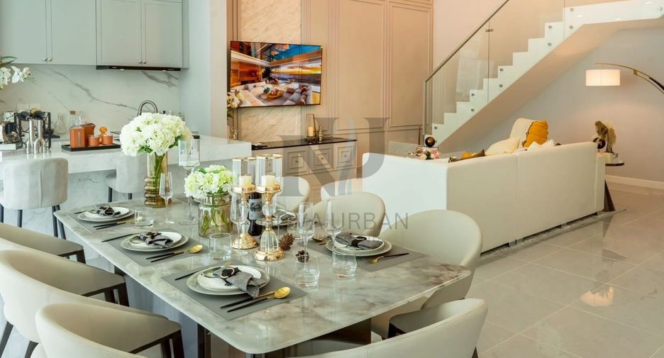 Casa en alquiler y en venta de 4 habitaciones en Huay Yai, Pattaya