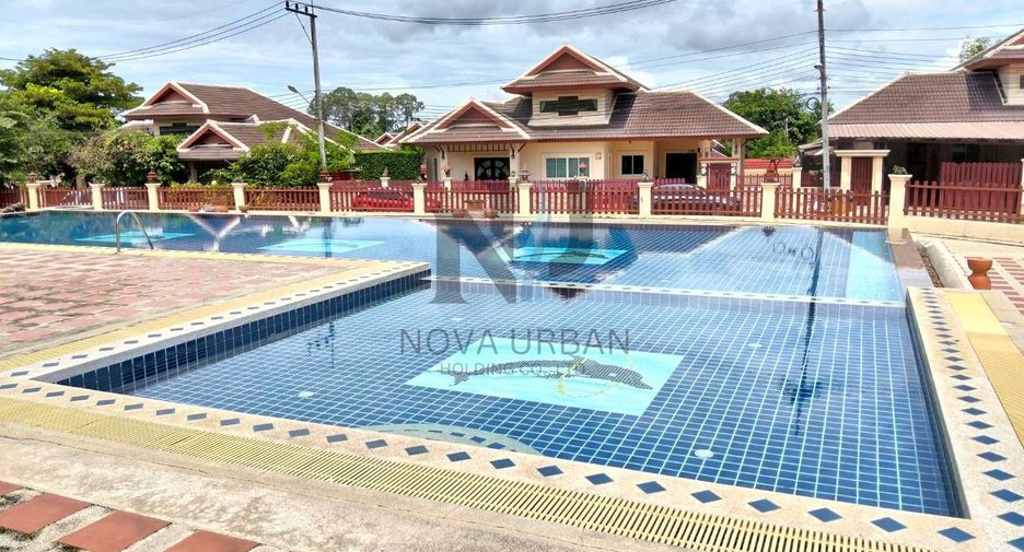 Casa en alquiler de 3 habitaciones en East Pattaya, Pattaya