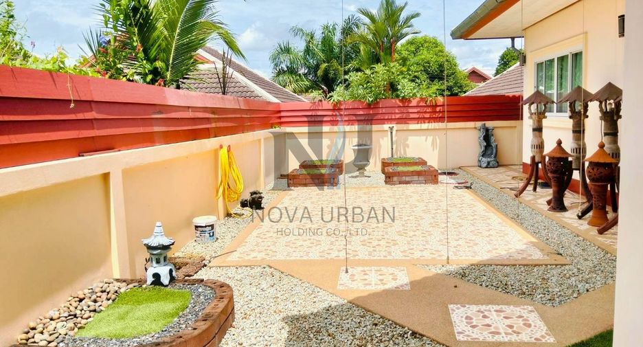Casa en alquiler de 3 habitaciones en East Pattaya, Pattaya