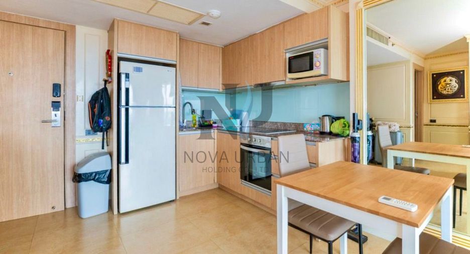 For rent 1 bed condo in Pratumnak, Pattaya
