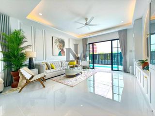 Casa en alquiler de 4 habitaciones en East Pattaya, Pattaya