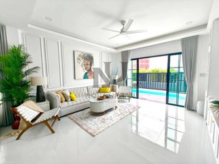 Casa en alquiler de 4 habitaciones en East Pattaya, Pattaya