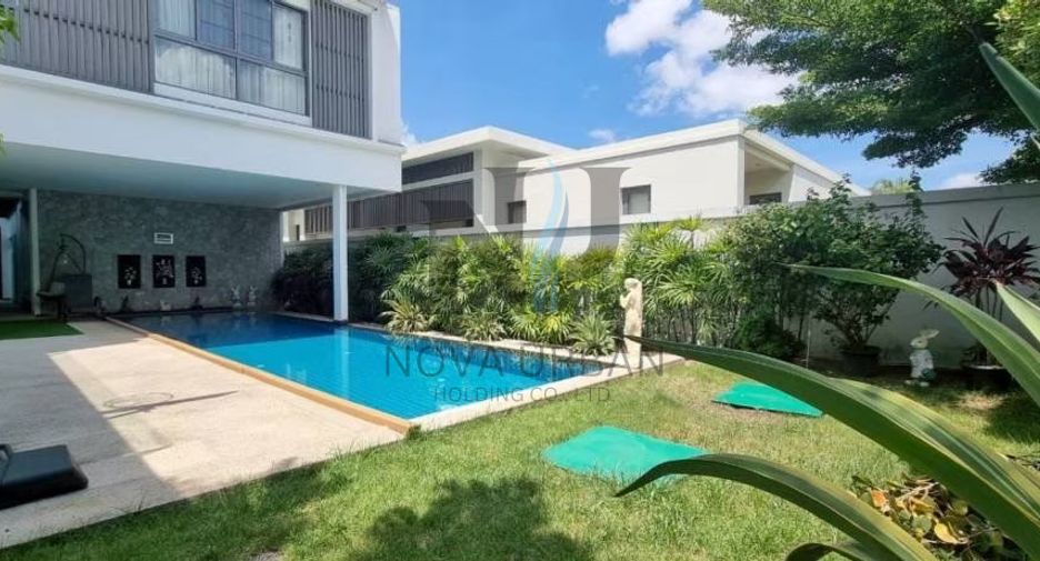 出售 4 卧室 独立屋 在 Bang Lamung, Chon Buri