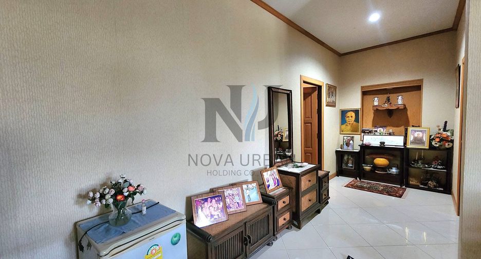 For sale 3 bedrooms house in Bang Lamung, Chonburi