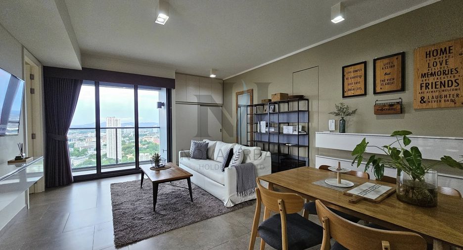 Condo en alquiler de 2 habitaciones en North Pattaya, Pattaya