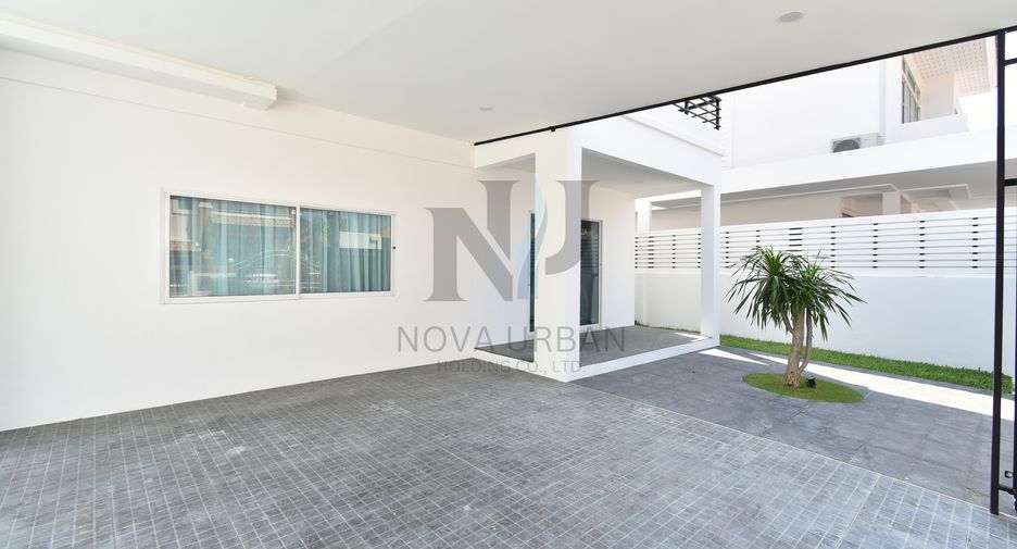 Haus zur Miete mit 4 Zimmer in East Pattaya, Pattaya
