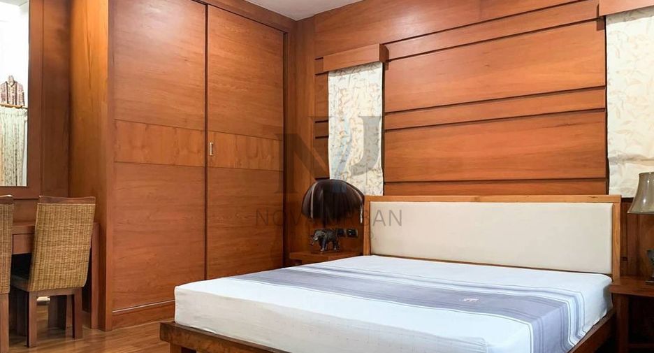 Casa en alquiler de 3 habitaciones en Huay Yai, Pattaya