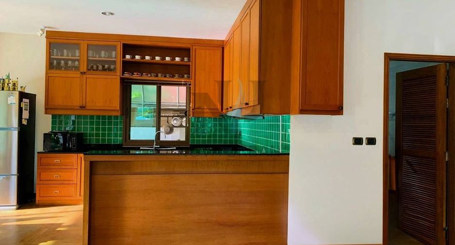 Casa en alquiler de 3 habitaciones en Huay Yai, Pattaya