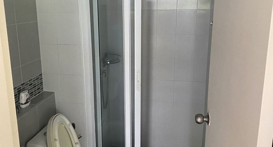For sale and for rent 2 bedrooms condo in Bang Khen, Bangkok