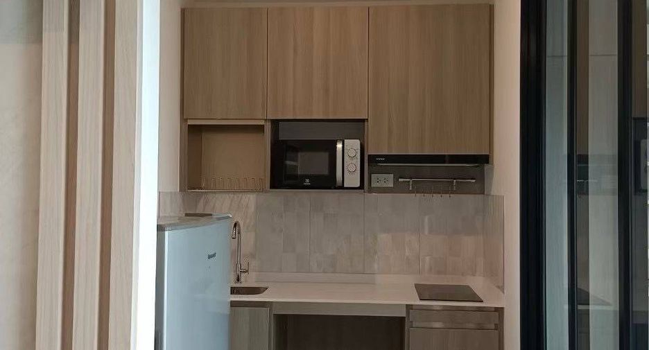 À louer 1 chambre condo à Mueang Samut Prakan, Samut Prakan