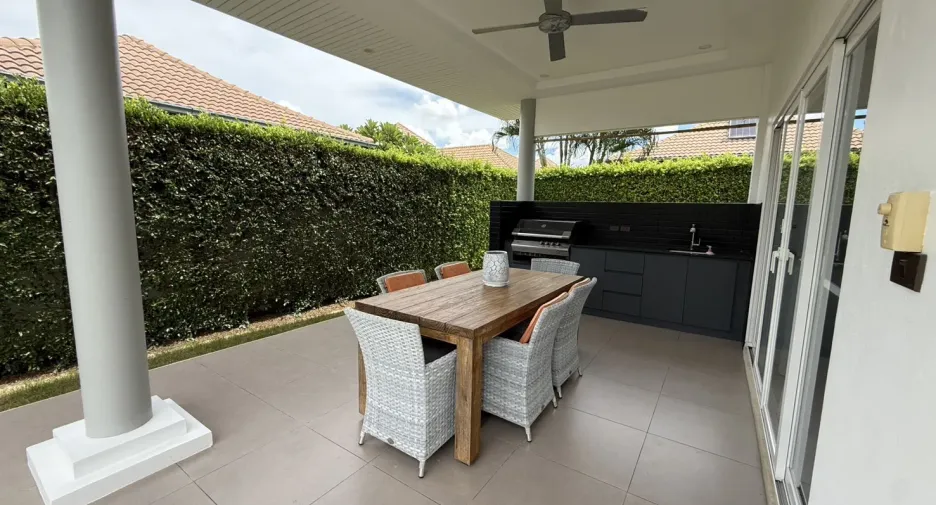 À vendre 3 chambres villa à Hua Hin, Prachuap Khiri Khan
