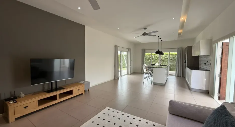 À vendre 3 chambres villa à Hua Hin, Prachuap Khiri Khan