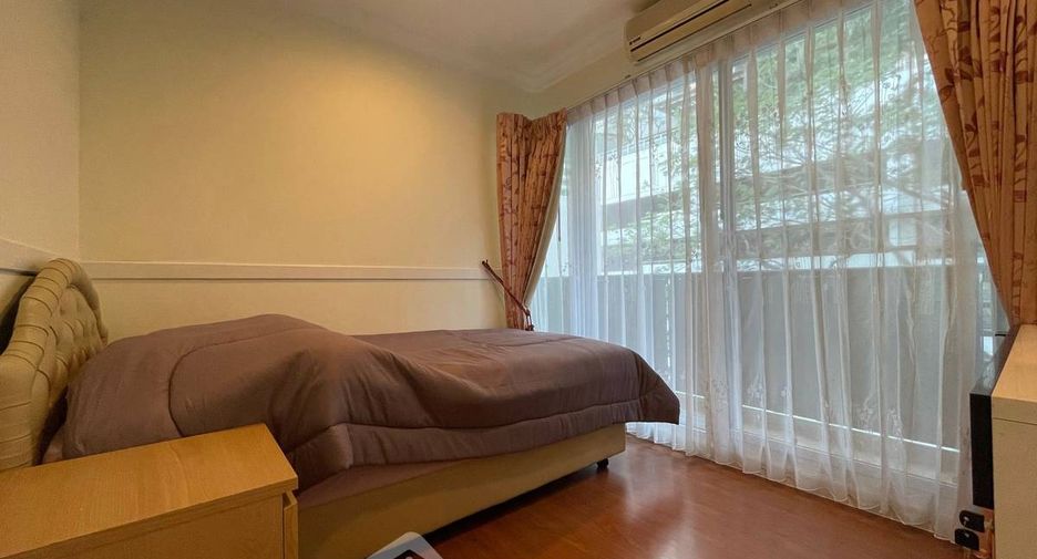 Wohnung zum Kauf mit 3 Zimmer in Khlong Toei, Bangkok