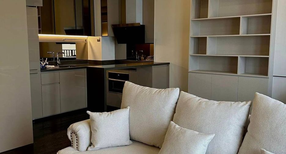 À vendre 2 chambres condo à Watthana, Bangkok