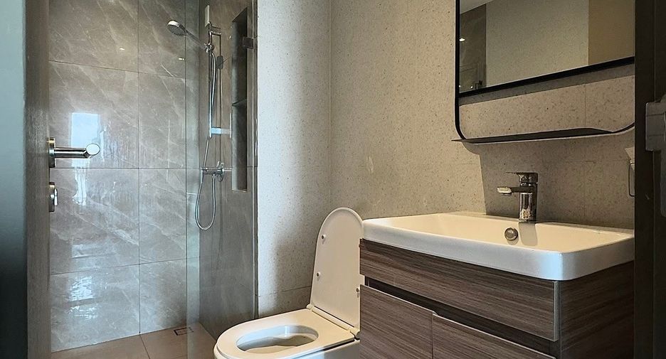 For rent 1 Beds condo in Phra Khanong, Bangkok