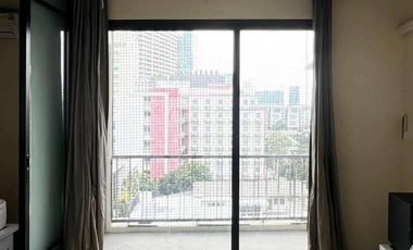 出租 和 出售 1 卧室 公寓 在 Khlong Toei, 曼谷