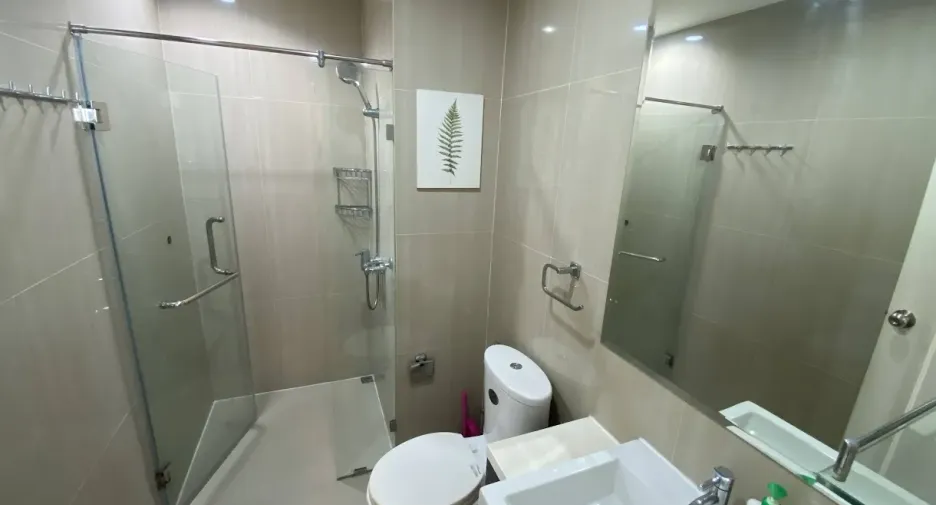 À louer 2 chambres condo à Watthana, Bangkok