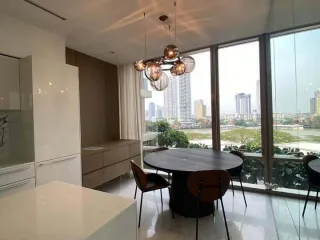 À louer 2 chambres condo à Bang Kho Laem, Bangkok