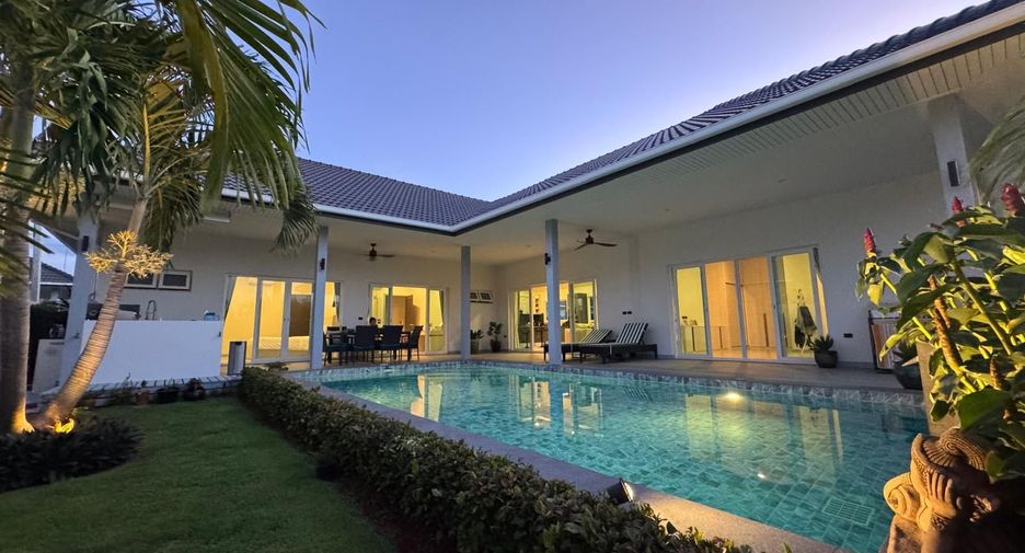 For sale 3 bedrooms villa in Hua Hin, Prachuap Khiri Khan