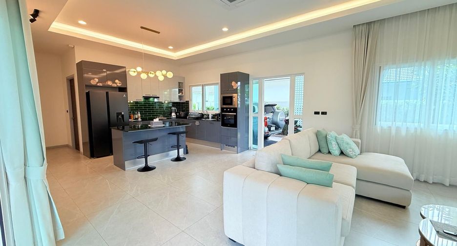For sale 3 bedrooms villa in Hua Hin, Prachuap Khiri Khan