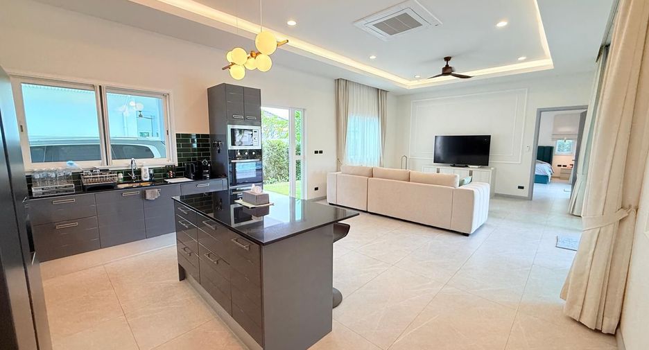For sale 3 bedrooms villa in Hua Hin, Prachuap Khiri Khan