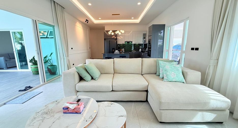 For sale 3 bedrooms villa in Hua Hin, Prachuap Khiri Khan