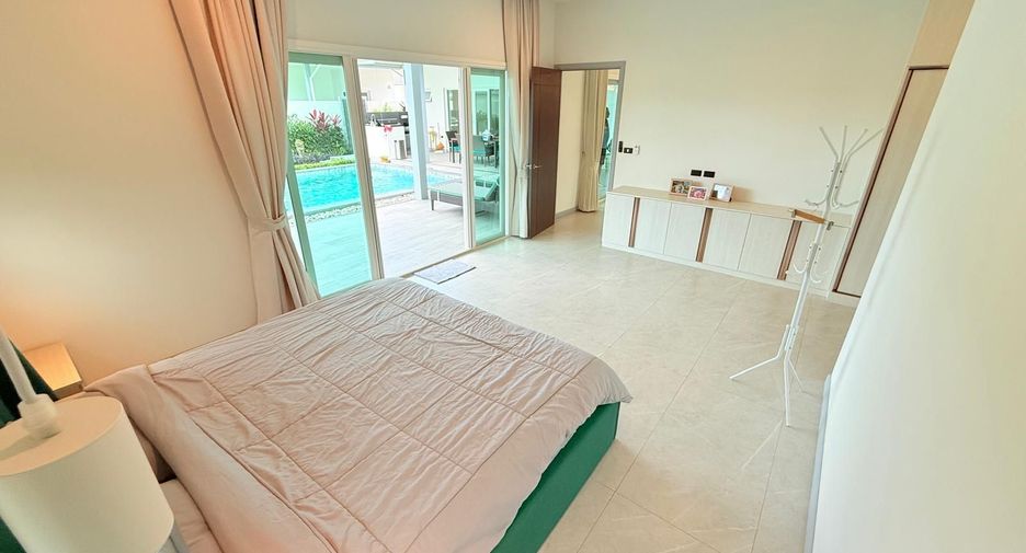 For sale 3 bedrooms villa in Hua Hin, Prachuap Khiri Khan