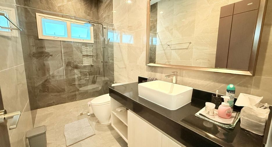 For sale 3 bedrooms villa in Hua Hin, Prachuap Khiri Khan