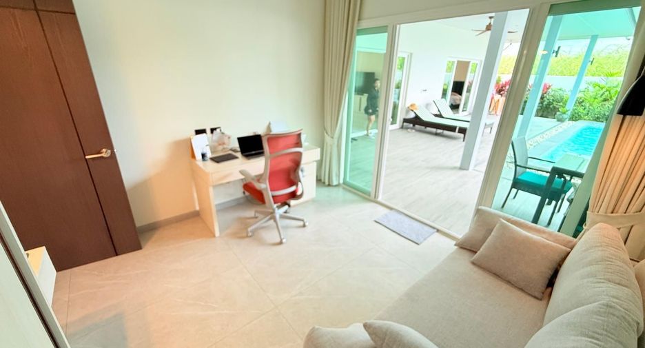 For sale 3 bedrooms villa in Hua Hin, Prachuap Khiri Khan