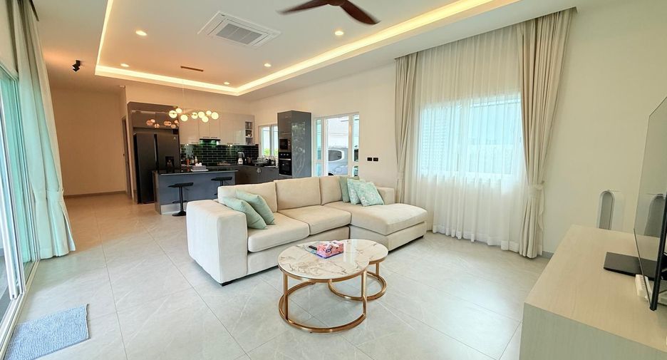 For sale 3 bedrooms villa in Hua Hin, Prachuap Khiri Khan
