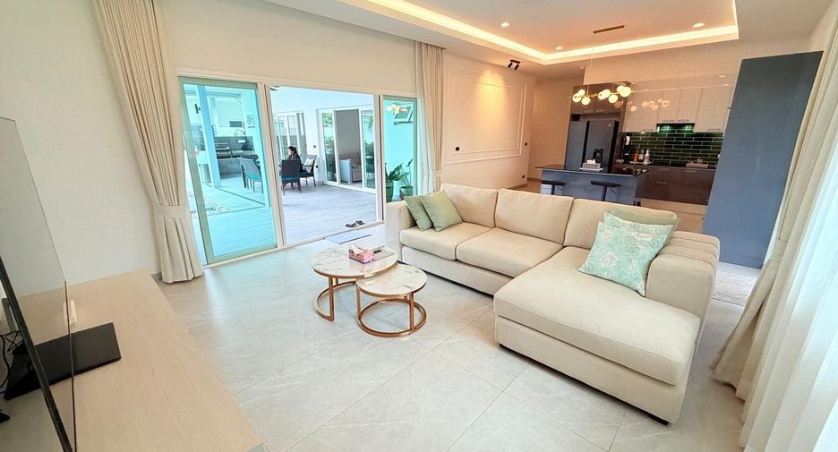 For sale 3 bedrooms villa in Hua Hin, Prachuap Khiri Khan